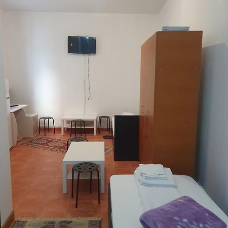 Cazare - Accommodation Bucharest Exterior photo